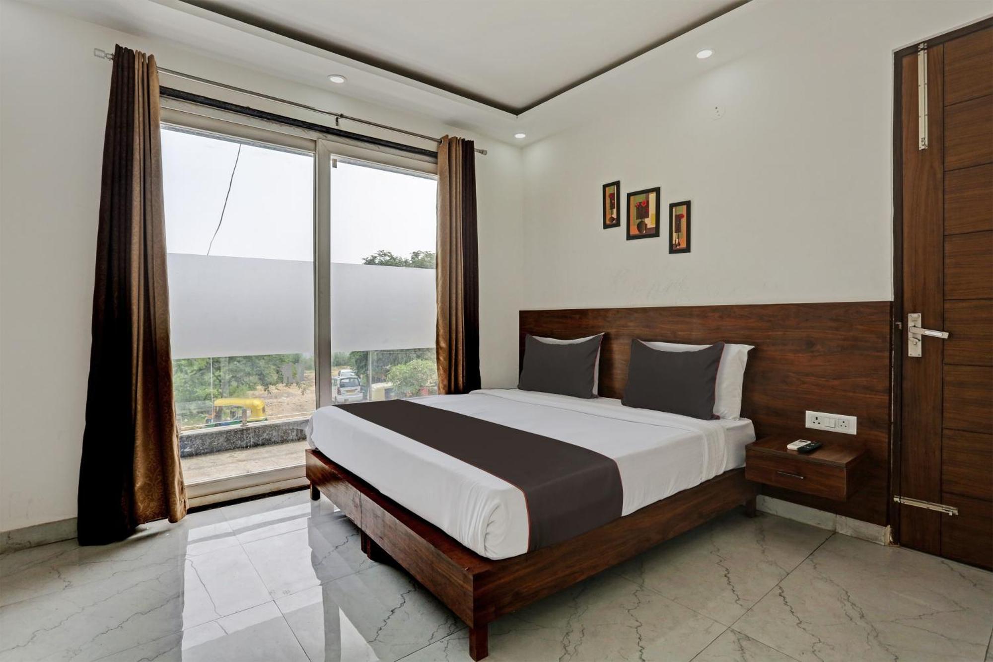 Hotel O Vikrant Residency Ґурґаон Екстер'єр фото
