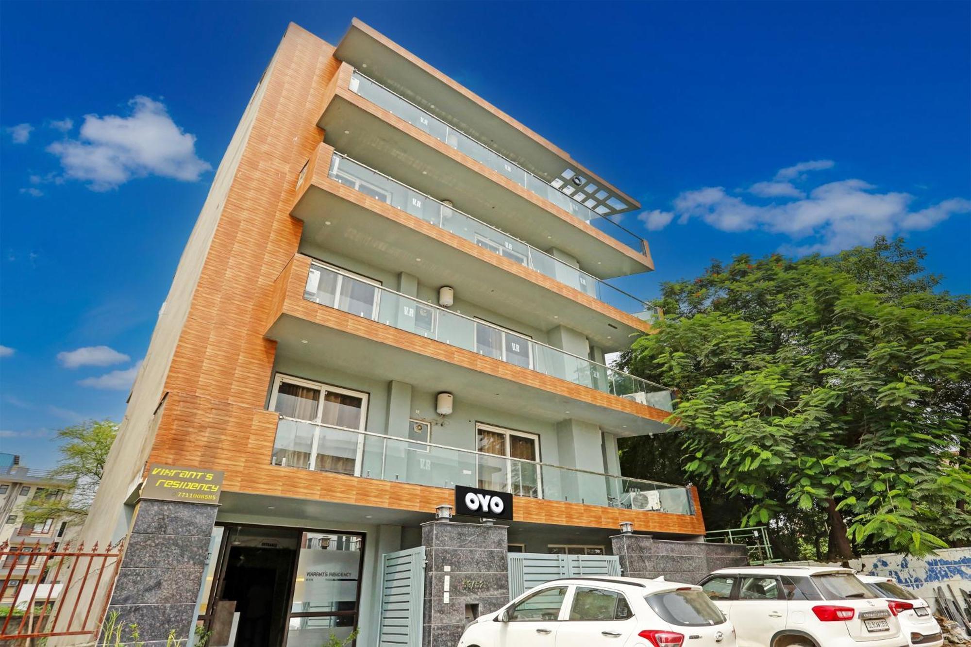 Hotel O Vikrant Residency Ґурґаон Екстер'єр фото